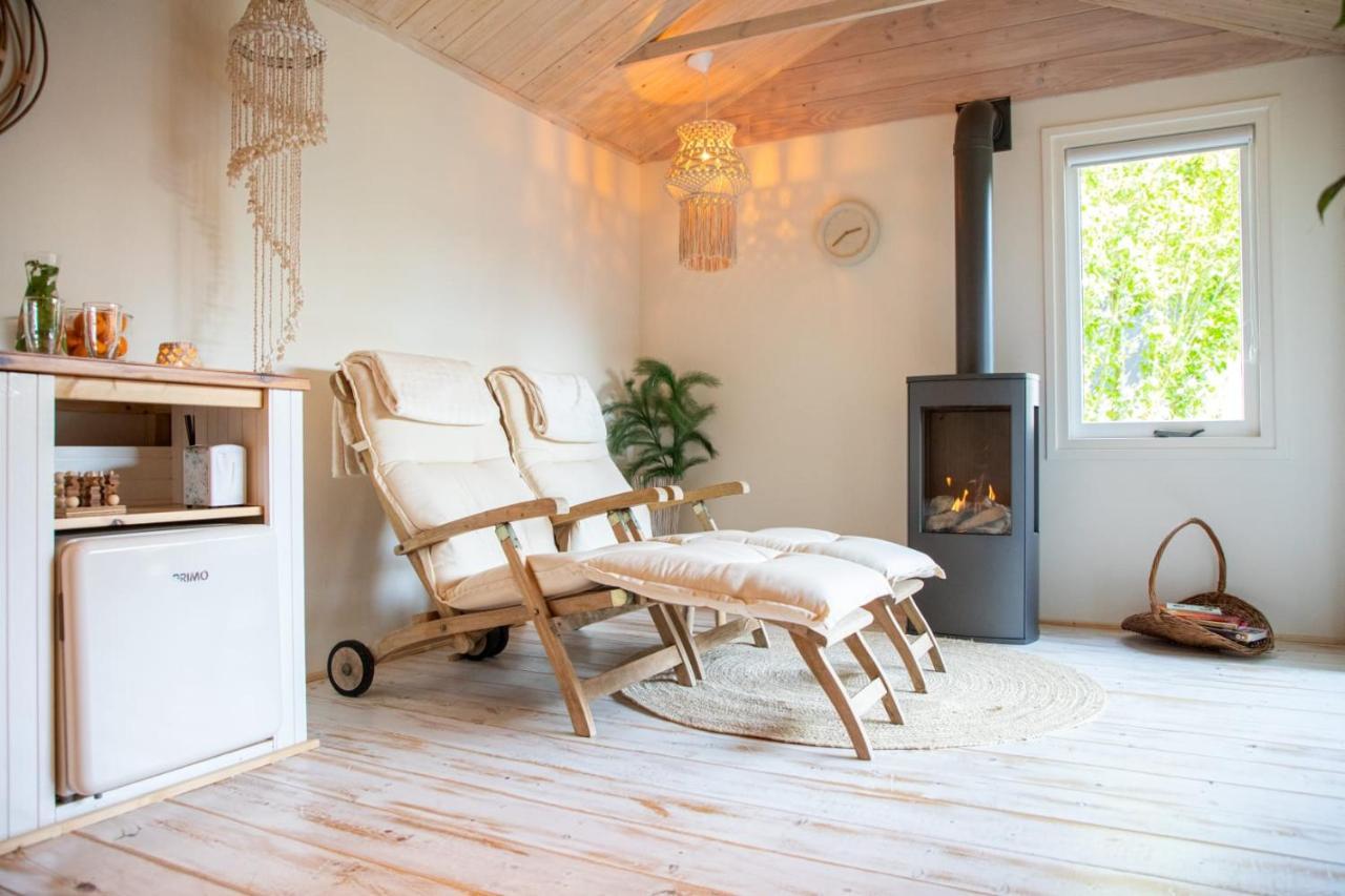 B&B Joli Met Prive Wellness Wemeldinge Kültér fotó