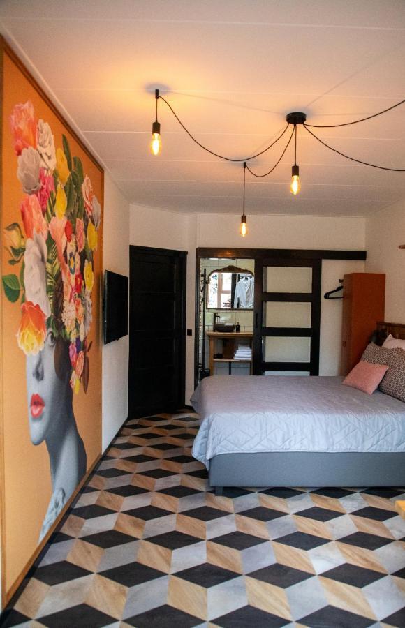B&B Joli Met Prive Wellness Wemeldinge Kültér fotó