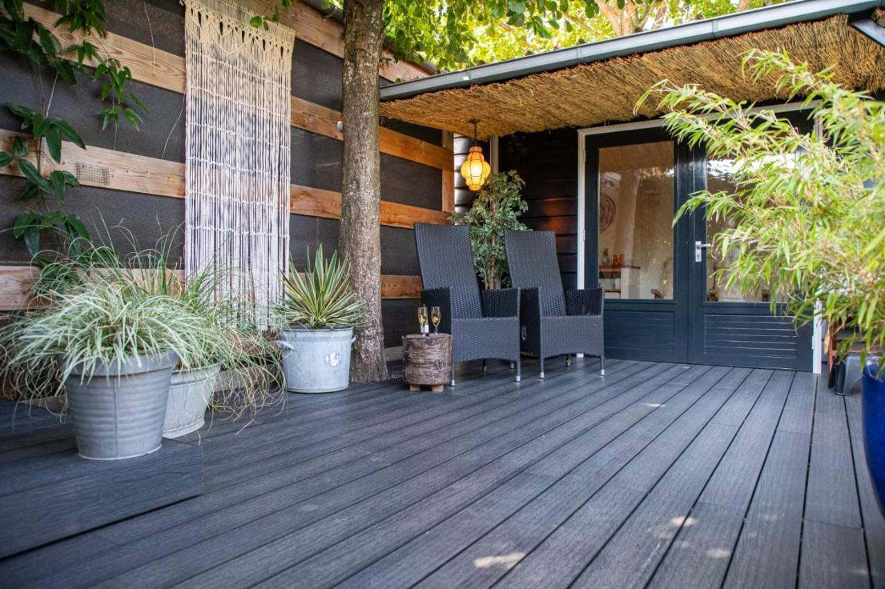 B&B Joli Met Prive Wellness Wemeldinge Kültér fotó
